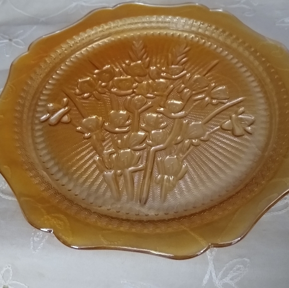 Vintage Iris and Herringbone iridescent plate. - Picture 3 of 5